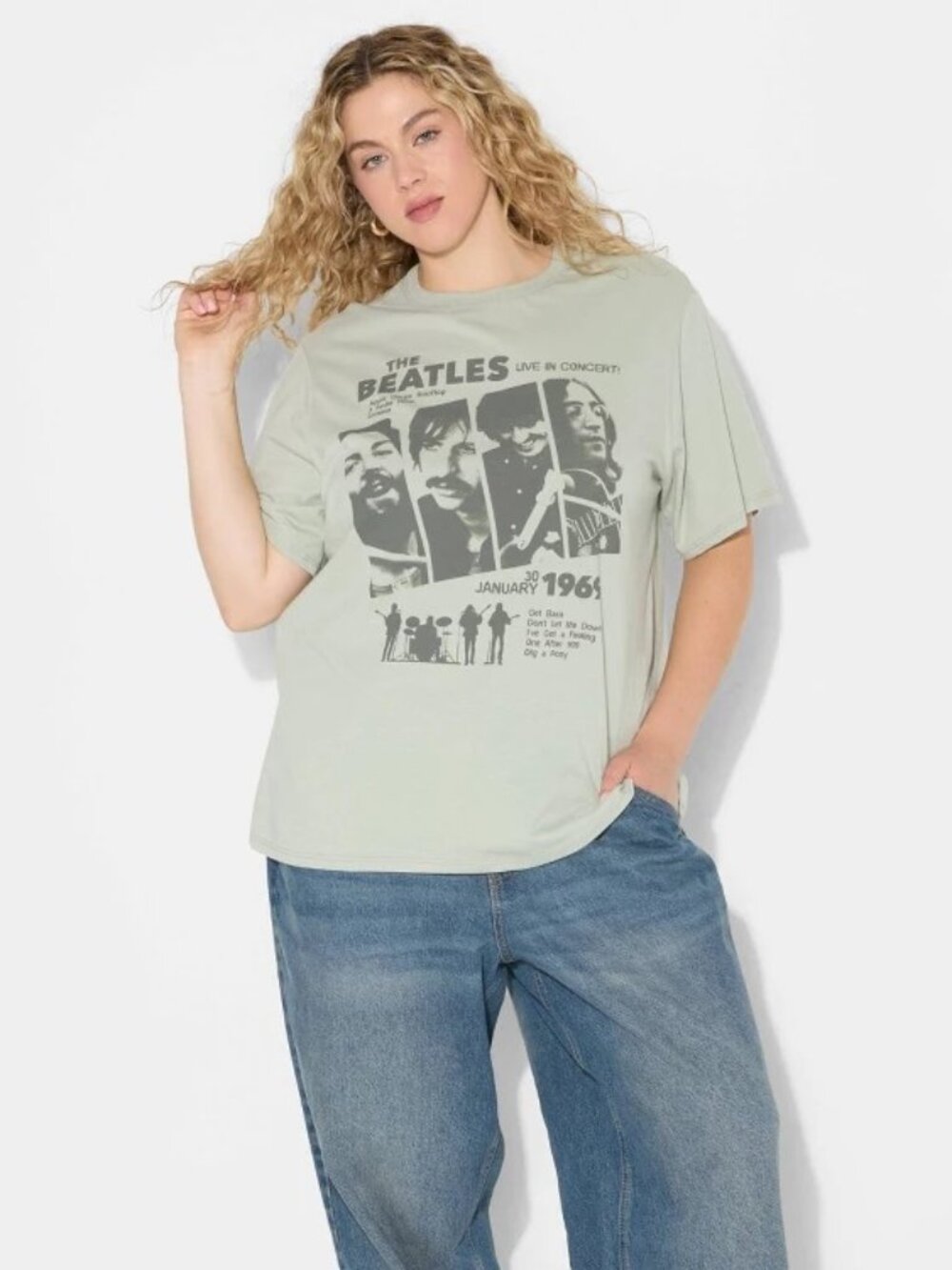 Women's the Beatles Short Sleeve Graphic T-Shirt - Green XS